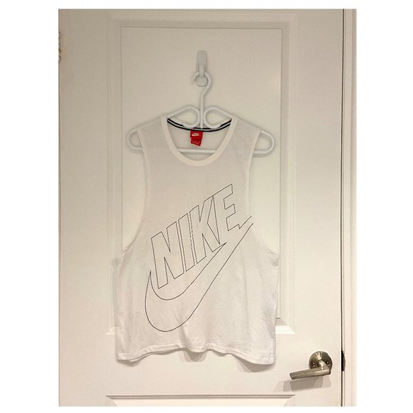 NIKE Muscle Tee - Picture 1 of 3